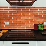 Elegante Appartamento In Tricolore